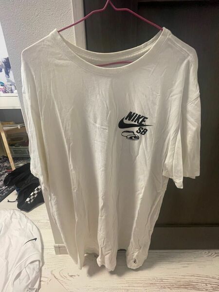 Nike SB Tシャツ