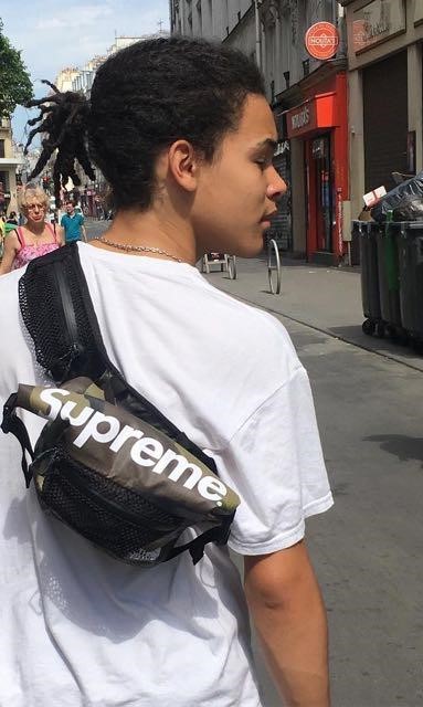 Yahoo!オークション -「supreme 17ss ウエストバッグ」の落札相場