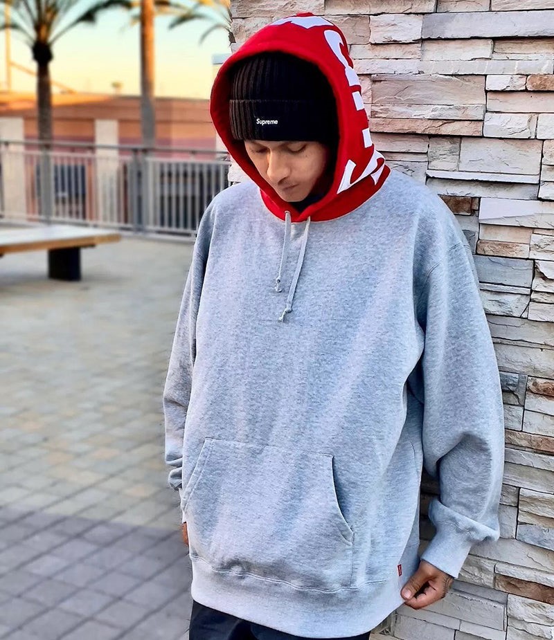 ヤフオク! -「supreme パーカー フード」の落札相場・落札価格