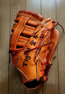  Hanshin Tigers 6 gold book@.. player with autograph actual use glove supplied goods glove SSK