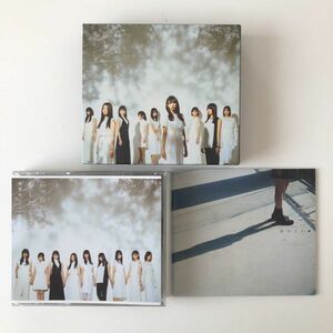 B19705　中古CD　真っ白なものは汚したくなる (初回限定盤)(Type-B)(2CD+DVD付)　欅坂46