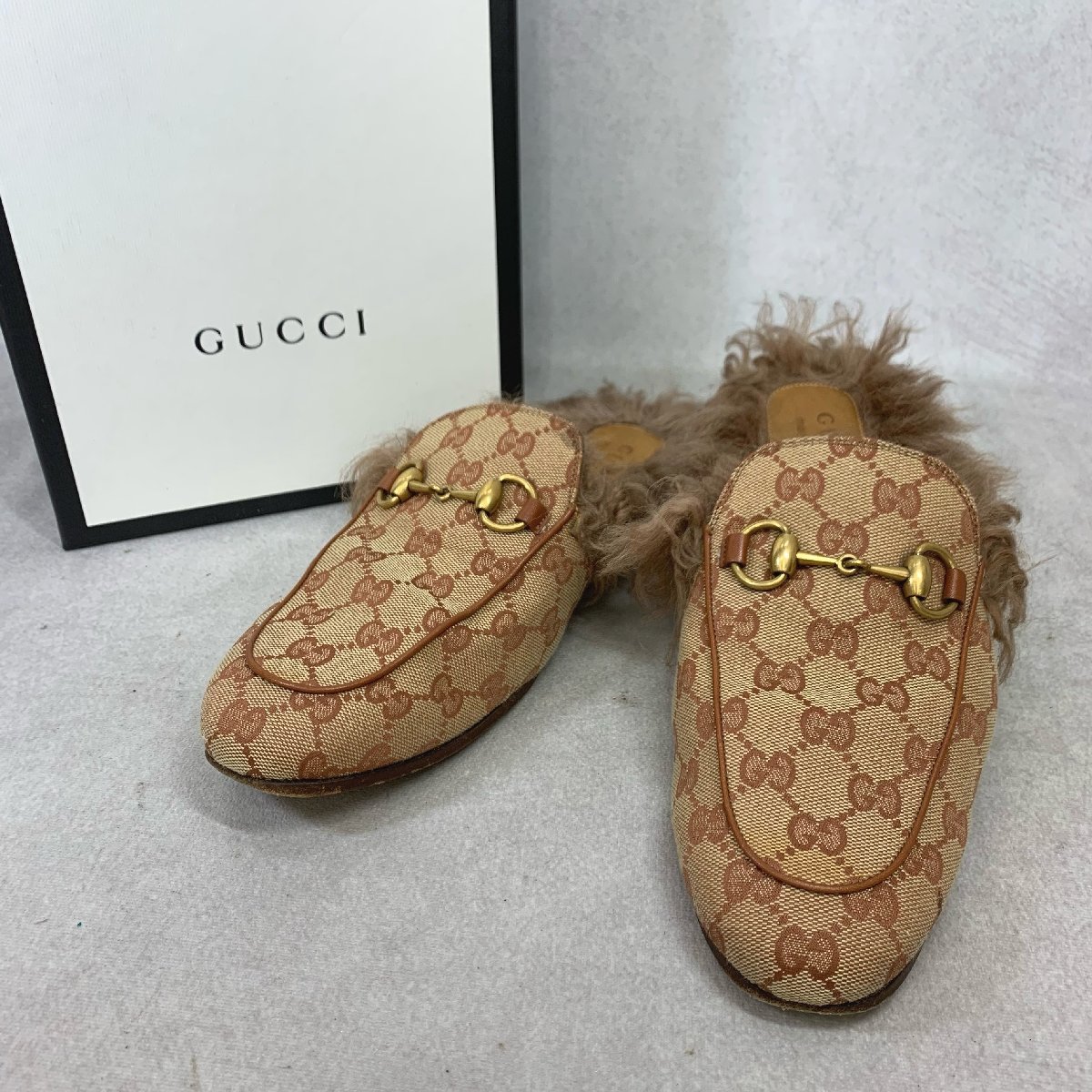 Yahoo!オークション -「gucci ファーサンダル」の落札相場・落札価格