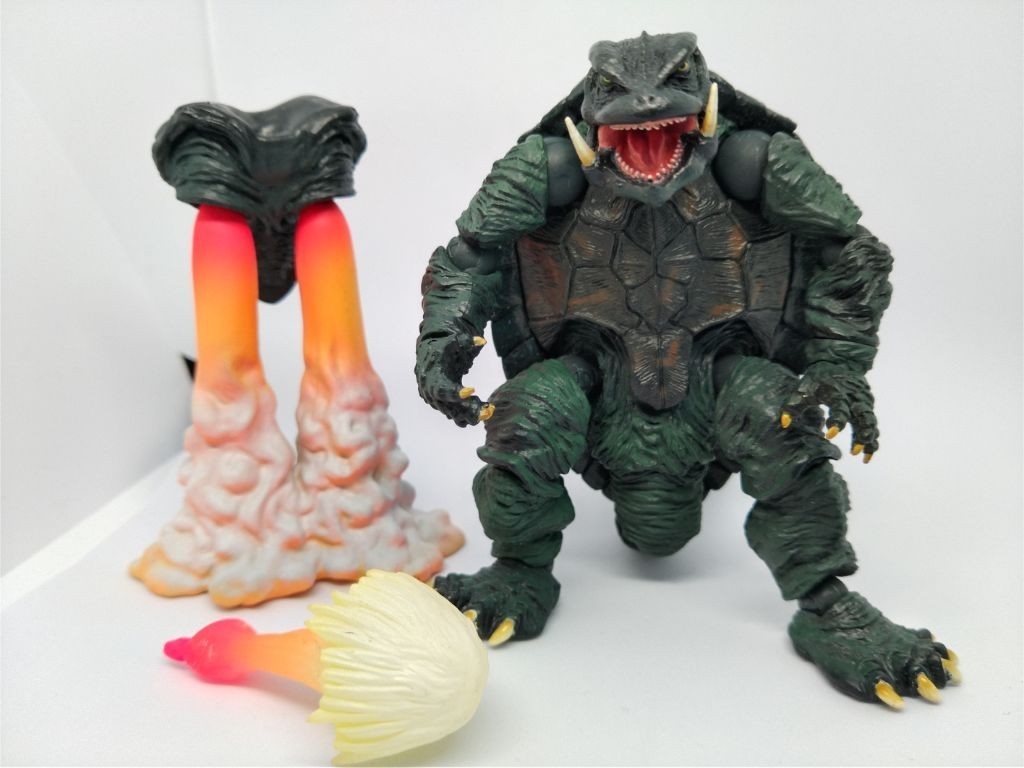 特撮リボルテックの値段と価格推移は?|件の売買データから特撮