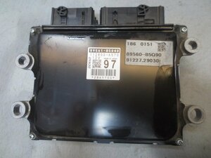 送料520円　ハイゼット　EBD-S331V　32397Km　エンジンコンピューター　ユニット　89561-B5040　89560-B5Q90　ECU　純正　22181　伊t