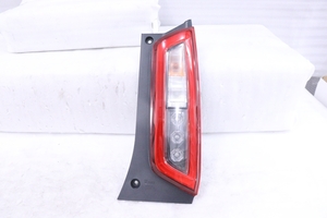 23-1287★【値下】美品★LED JH3 N-WGN★右テールライト STANLEY W4841 打刻:Ｎ ASSY 純正★ホンダ (UK)