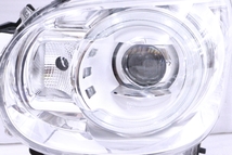 28-1231★【値下】美品★LED LA800S ムーヴキャンバス★左ヘッドライト KOITO 100-69038 打刻:８L ユニット メッキ 純正★ダイハツ (UK)_画像2