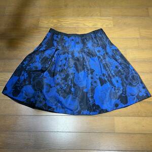 GAP Gap flair skirt S~M corresponding thick cloth navy blue × black 