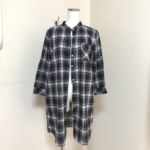 シュカ SHUCA ロングシャツ バンドカラー ロング丈 シャツ 長袖 チェック L_画像2