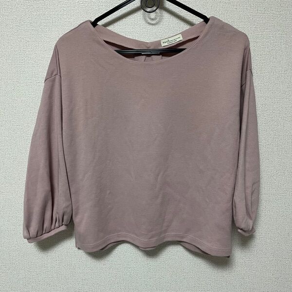 美品 カットソー