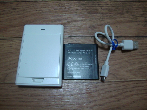 ★ 送料無料 ドコモ バッテリーチャージャーL01＋電池パックL18セット ★