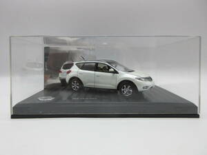 1/43 日産 ムラーノ NISSAN MURANO Z51 ディーラー特注　ミニカー　ホワイト　カラーサンプル