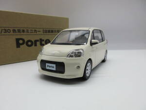 1/30 トヨタ 新型ポルテ Porte 非売品 カラーサンプル ミニカー　クリームベージュ