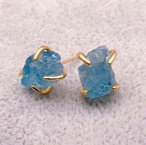 < new goods > natural blue aquamarine silver 925 stud earrings simple outing casual present party 