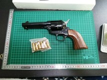 T115　モデルガン HWS ハートフォード　SAA カートリッジ付き　インサート 横　動作確認 OK　重さ　537g_画像2