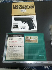 T13　モデルガン タナカ　ベレッタ　92F カートリッジ付き　未発火　インサート 横　動作確認 OK　重さ　626g