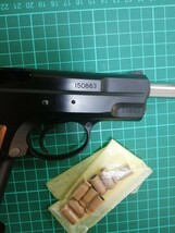 T91　ガスガン 　マルシン　CZ75 排莢式　ガスブローバック　カートリッジ付き　木製グリップ付き　ガス漏れあり　重さ　604g_画像6