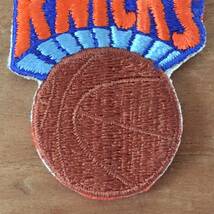 ヴィンテージ 80's 90's New York Knicks ニューヨーク・ニックス ワッペン NBA バスケットボール アメリカ 縦約６cm×横約５cm 中古 古着_画像3