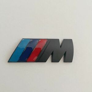 BMW Mスポーツ Mエンブレム 黒色 F20F30F32F25F46E36E64E60E61E65E66E70E71E81E83E85E87E89E90E91E92。