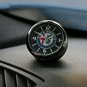 車内時計 アルファロメオ Alfa Romeo クリップ付き アナログ 4cm 黒 ブラック 発光 ★コンパクト カーアクセサリー 簡単設置 新品送料無料
