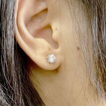 ピアス 18金 メンズ キャッチのいらないピアス キュービックジルコニア ホワイトゴールドk18 18k 王冠 ミル打ち クラウン_画像4