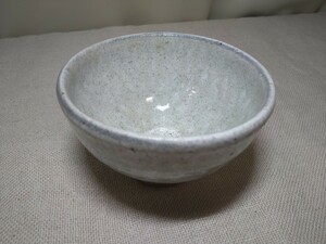 【出品1/28まで】平清水焼の茶碗　七右衛門窯　陶器茶碗　山形県山形市　伝統工芸品　美しい透明な釉薬のかかった白い茶碗です　新品未使用