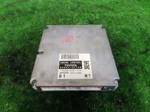 トヨエース GE-RZU300 エンジンコンピューター/ECU 3RZ-FE 8P0 175200-6251 89661-37120 943099 コア返却必要です!!