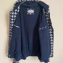 00s New York Yankees 総柄 ストリート フルジップパーカー ブルゾン ヤンキース アウター 古着 NY メジャーリーグ_画像7