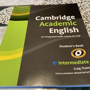 Cambridge Academic English B1+ Intermediate Student's Book.定価3982円