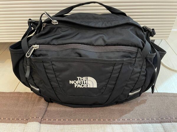 the northface 黒 ウエストバッグ ボディバッグ ウエストポーチ ノースフェイス ブラック 3way