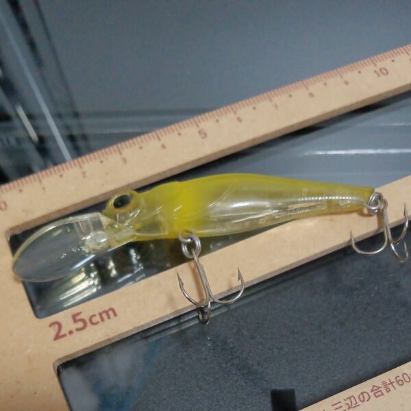 ルアー　シーバス　ブラックバス　根魚　アジング　メバル　トラウト　ファッション　スポーツ　レジャー