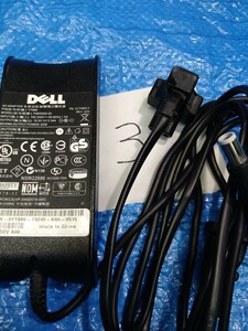  personal computer AC adaptor DELL FA65NS0-00 output 19.5v-3.34A used 