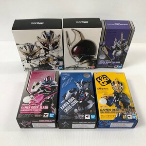 TEI【中古品】 S.H.Figuarts 仮面ライダー まとめ売り イクサ アギト カリバー スラッシュ クローズ 〈42-230902-TS-8-TEI〉