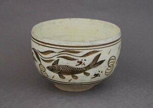【GTS】タイ・スコータイ鉄絵魚藻文碗14～15世紀