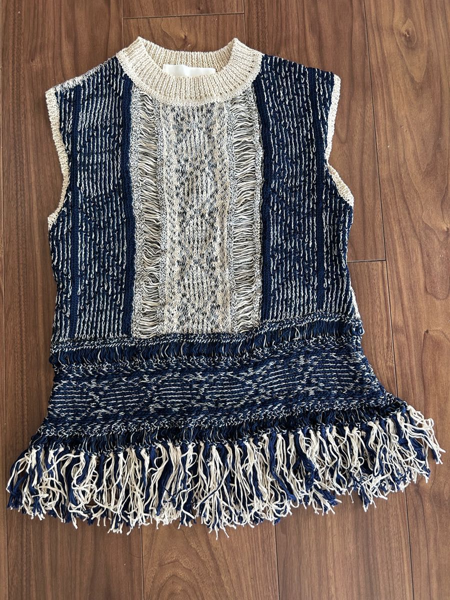 Mame Kurogouchi 刺繍スキッパーブラウス マメクロゴウチ ネイビー 紺
