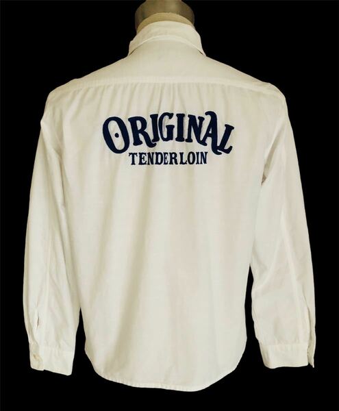 送料込み、即決　TENDERLOIN テンダーロイン バックロゴ 刺繍　フロントワッペン　長袖シャツ　ホワイト　サイズSふ