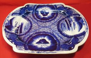 『古伊万里染付花文変形大皿(36×30㎝) 在銘』①明治期 ベロ藍 美品 オードブル皿 和食盛り皿 アンティーク皿 変形皿 150年以上前の皿