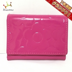 マリークワント MARY QUANT 3つ折り財布 - エナメル（合皮） ピンク 型押し加工 財布