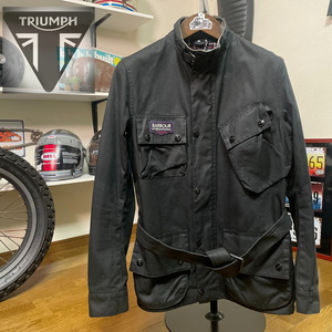 コラボモデル☆TRIUMPH ＆ BARBOUR INTERNATIONAL トライアンフ バブアー インターナショナル ワックスコットンジャケット ブラック/M