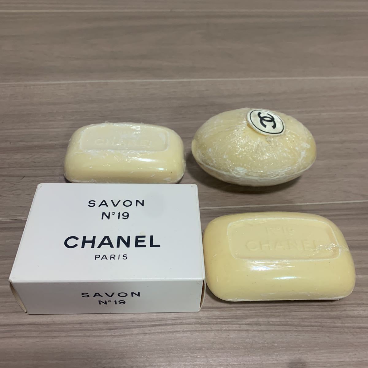 Yahoo!オークション -「chanel savon」(その他) (シャネル)の落札相場