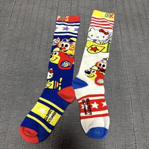 JAM大人気キティコラボ ニーハイソックス靴下16〜18
