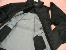 ☆☆オークリー 【ブラック M】 KNOCK DOWN レインジャケット 袖取り外し可　保管品_画像2