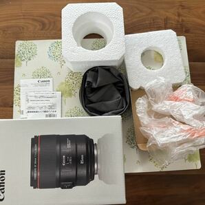 CANON キャノン　EF85mm F1.4L IS USM 元箱　ケース　マニュアル　保証書　レンズ無し