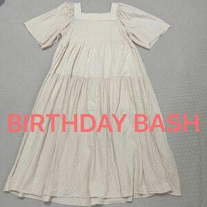 BIRTHDAY BASH バースデーバッシュ SQネックドレス　アイボリー