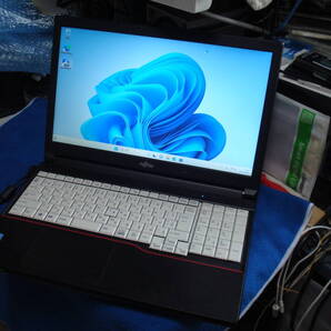 Windows11 Intel第四世代CPU 2950M 2.0GHz メモリ4GB HD500GB LIFEBOOK 15.6インチLED A574/MX 美品 送料無料