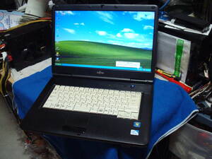 Windows XP Intel 900 2.20GHz メモリ2GB HD160GB LIFEBOOK 15.6LED液晶パネル ビジネスモデル A540/BX 美品 送料無料