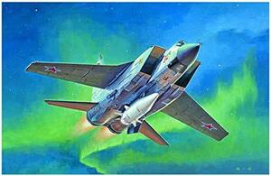 トランペッター 1/72 ロシア空軍 MiG-31BM フォックスハウンド ／Kh-47M2 キンジャル空中発射弾道ミサイル プラモデル(中古品)　(shin