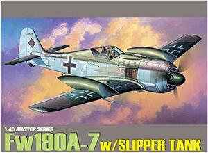 プラッツ 1/48 第二次世界大戦 ドイツ空軍 Fw190A-7 スリッパタンク装備 プ(未使用・未開封品)　(shin