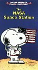 Peanuts: Nasa Space Station Charlie Brown [VHS](中古品)　(shin