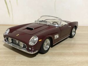 送料無料　1/18 フェラーリ 250 GT ミニカー ホットウィール HOTWHEELS FERRARI マテル MATTEL 旧車 クラシックカー