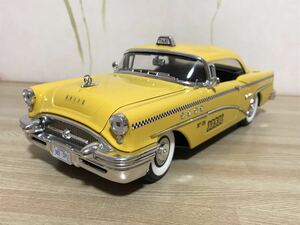 送料無料　1/18 ビュイック センチュリー タクシー ミニカー MIRA BUICK CENTURY 1955 TAXI クラシックカー 旧車